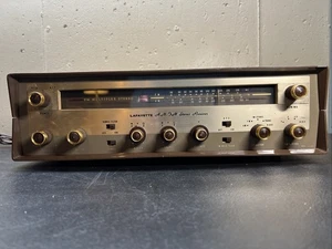 Ricevitore stereo vintage LAFAYETTE AM/FM modello con 40 - Foto 1 di 15