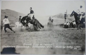 RODEO 1922 LAKEVIEW ROUNDUP ODER EVERETT RIGGS AUF KANARIENVOGEL ECHT GETTY FOTO POSTKARTE - Bild 1 von 3