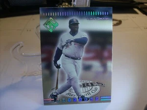 1999 Pacific Private Stock  #7 - Tony Gwynn - San Diego Padres  99-020 - Picture 1 of 2