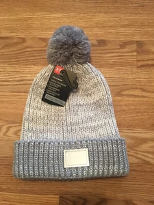NWT GIRL’S UNDER ARMOUR GRAY/WHITE POM POM BEANEE 1281867 - Picture 1 of 2