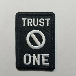 Parche X File Trust No One 3 pulgadas de alto - Imagen 1 de 3