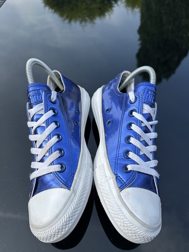 Scarpe da ginnastica Converse Allstars taglia UK 5 in blu stile vernice basse