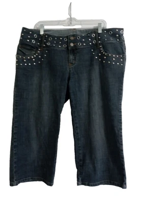 Pantalones de mezclilla para mujer Daisy Fuentes capri lentejuelas tachonadas talla 18 Foto 1 de 4