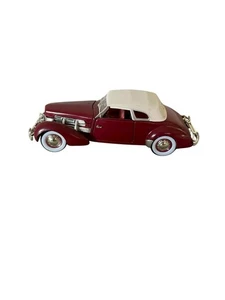 1937 Cord 812 Supercharged - Picture 1 of 5