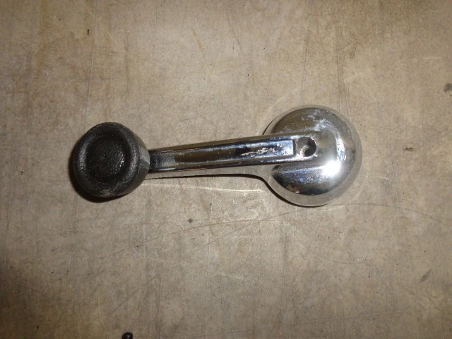  Door Handle Crank  AMC Eagle 4DR 4X4 & Limited 80 81 82 83 84 85 86 - Image 1 of 1