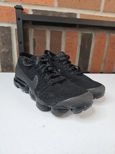 Nike Air VaporMax Flyknit 2 Triple Black Running Shoes 849557-011 Womens Sz 8 - Picture 1 of 14