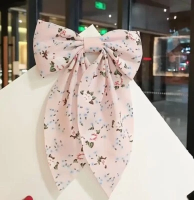 Rosa Delicado Floral Elegante Lazo Cinta Grande Clip de Pelo Corbata Todo Tipo de Cabello Antideslizante Foto 1 de 4