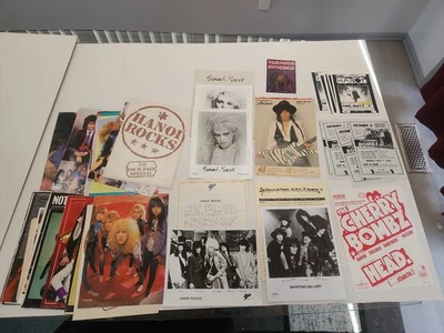 Lote de recuerdos de Hanoi Rocks folletos, kits de prensa, álbum de recortes, etc. Foto 1 de 4