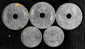 Denmark Five (5) Vintage Coins as shown various dates - kha042 - Picture 1 of 2