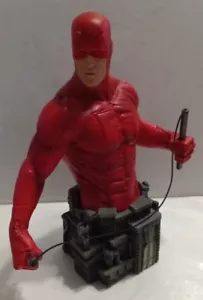DIAMOND SELECT MARVEL DAREDEVIL RESIN BUST PREOWNED 2002 - Picture 1 of 15