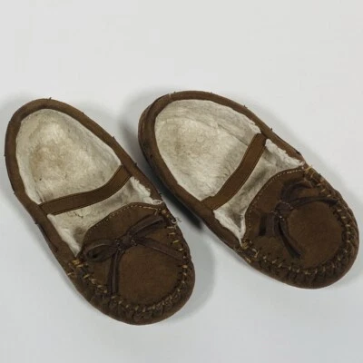 Slippers toddler size 8 brown shearling lined - Image 1 of 4