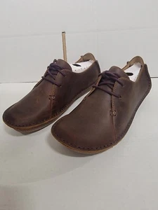 Clarks Women's Janey Mae Beeswax Size Uk 2.5 BNIB - Picture 1 of 7