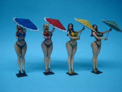 1:18 4x FIGURES PAINTED WOMAN PIT LANE F1 RESIN 4X CHICAS SALIDA F1 PINTADO 11CM - Imagen 1 de 4