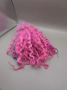 Hand Dyed Masham Locks 1.10 oz Pink/Blue 10 to 11 inch staple - Picture 1 of 3