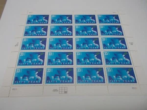 # 3354 1998/99 33 Cent US Postage Stamps Sheet of 20 FIFTY YEARS OF NATO MINT - Picture 1 of 4