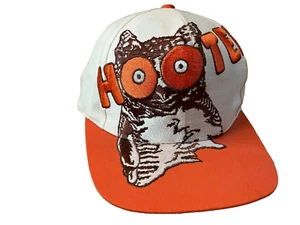 Vintage Hooters Hat Logo Snapback NEW NOS Spellout Booby Owl Eyes Beige Orange - Picture 1 of 8