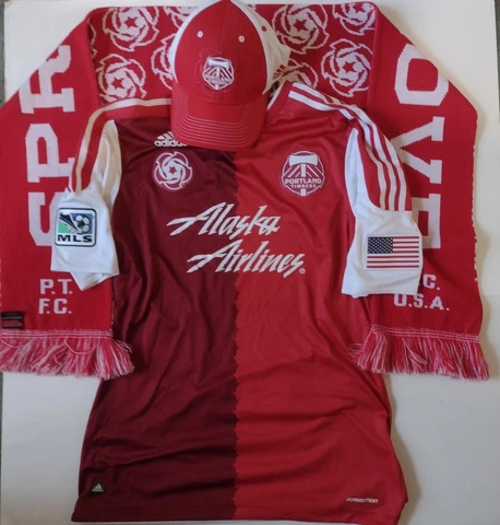 Portland Timbers 2011/12 Secondary Authentic Jersey Ensemble (Men's Large) Cover