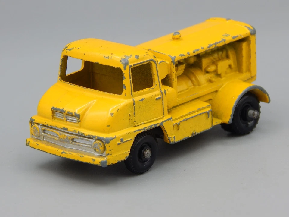Matchbox Lesney 28 bedford Thames compressor Truck - Photo 1/4