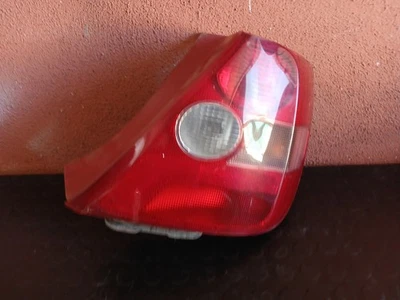stop fanale posteriore dx honda civic 1.6 vtec dal 2002 al 2005 - Imagen 1 de 4