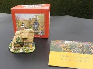 Lilliput Lane Cottages, Best Friends L2079 Boxed - Picture 1 of 14