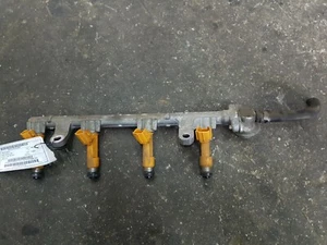 DISTRIBUTORE CARBURANTE FLAUTO DAIHATSU MATERIA (06>) (KW67)1.3 MNV 5P C.M.K3 - Picture 1 of 2