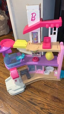 fisher price little people barbie dreamhouse - Image 1 of 4