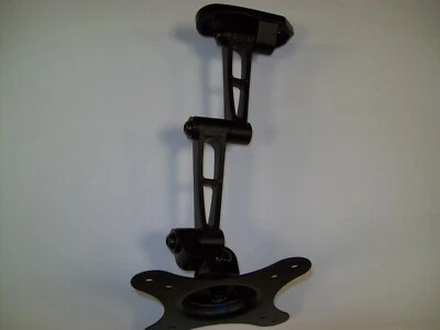 Wall Mount lcd/led TV/Monitor/Tablet Articulating 13" to 30" Vesa - Image 1 of 4