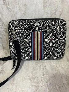 Vera Bradley 11"X8” Hard Shell Laptop Computer Case Shoulder Bag in Barcelona - Picture 1 of 7