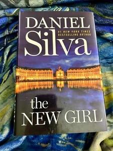 THE NEW GIRL DANIEL SILVA HARDCOVER BRANDNEW ***FREE SHIPPING*** - Picture 1 of 2