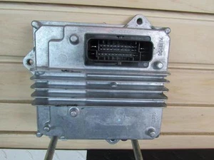 2014-2015 Sierra Denali Silverado Suspension Control Module BCM LH Rear Frame - Picture 1 of 7