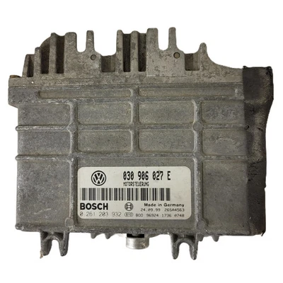 VW LUPO POLO AROSA ECU / 030906027E / 0261203932 / BOSCH - Immagine 1 di 3