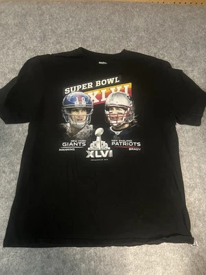 Camiseta Super Bowl XLVI ELI MANNING vs TOM BRADY (2XL) NY GIANTS v PATRIOTS Holo - Imagem 1 de 4