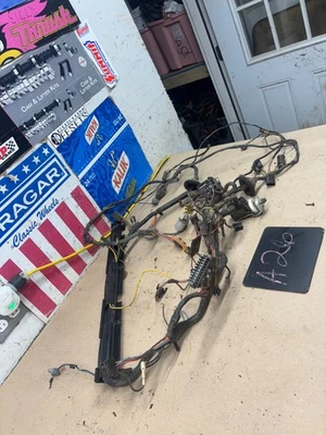 Ford F150 F250 1973 1977 panel de fusibles arnés de cableado mamparo fabricante original 73 74 75 76 Foto 1 de 4