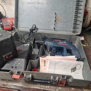 Bosch GBH 24 VRE hammer drill + 1 charger and 1 battery read description - Picture 1 of 5