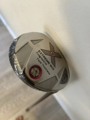 Nuevo palo de golf para diestros X9 Extreme MOI P/40 para hombre Foto 1 de 4