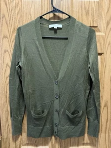 Ann Taylor Loft lange Strickjacke klein leicht olivfarben sehr guter Zustand  - Bild 1 von 15
