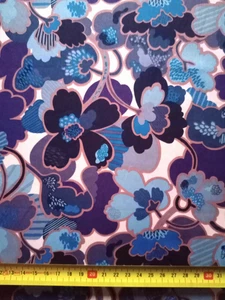 PROSPECT FLOWER B - Liberty Tana Lawn cotton approx  67 x 25 cm - Picture 1 of 3