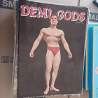 DEMI GODS Muscle Magazine novembre 1961 magazine photo masculin gâteau au bœuf gay