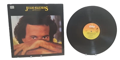 JULIO IGLESIAS - AMOR VINYL LP 1982 CBS 25103 VINYL VG £7.29 FREE P&P - Image 1 of 3