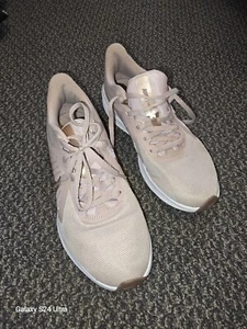 Size 7 - Nike Downshifter 10 Stone Mauve W - Picture 1 of 6