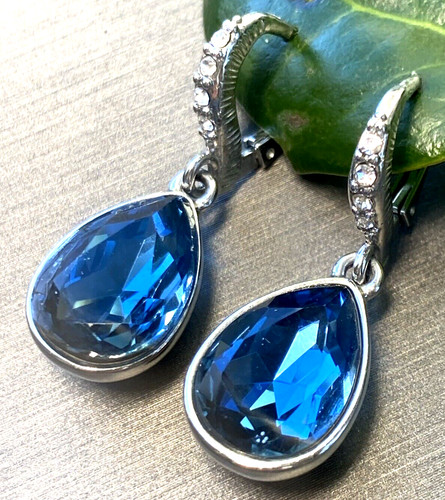 Orecchini firmati Givenchy sirena blu lacrima sfaccettata classe arte rodiata