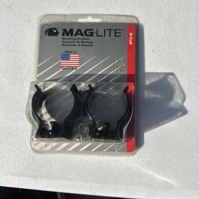 Soportes de montaje universales Maglite negros para linterna D-Cell, paquete de 2 Foto 1 de 3