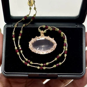 Exquisito collar de cristal micro macramé de cuarzo rosa gema natural hecho a mano - Imagen 1 de 12