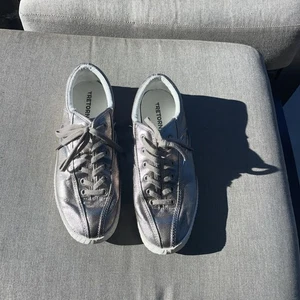 Zapatos Tretorn para mujer de lona de estaño Eco Ortholite talla 8 - Imagen 1 de 6