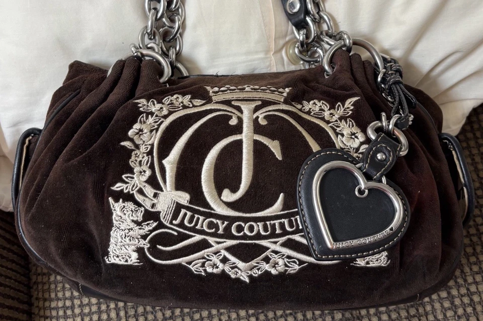 Juicy Couture Y2K Vintage Retro Marrón Terciopelo Terciopelo Hobo Bolso de Hombro Cartera Foto 1 de 4