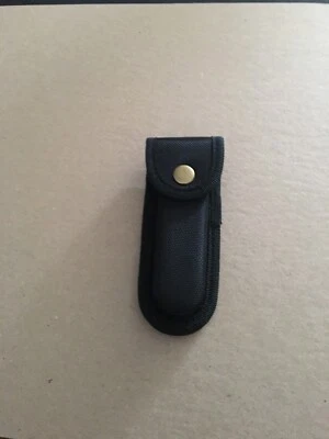 Bolsa para cuchillos de 5 pulgadas/Funda se adapta a la mayoría de los cuchillos plegables de hasta 5" cerrada de nailon negro. Foto 1 de 3