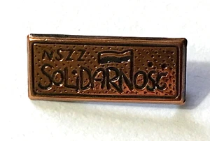 SOLIDARNOSC NSZZ Independent Self-Governing Trade Union POLAND Pinback Badge - Picture 1 of 5