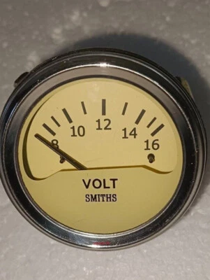 Smiths 52 mm VOLT gauge cream face - Image 1 of 3