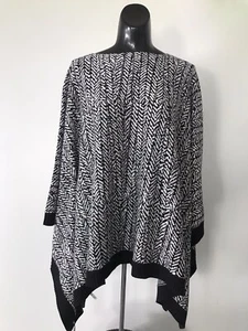 LULULEMON Divinity Scarf Women's Scarf One Size Black/White NEW w/Tags $128 - Picture 1 of 8