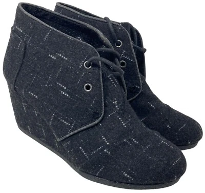 Botines de cuña TOMS para mujer talla 7 negros de lana con cordones al tobillo botas de desierto NUEVO Foto 1 de 4